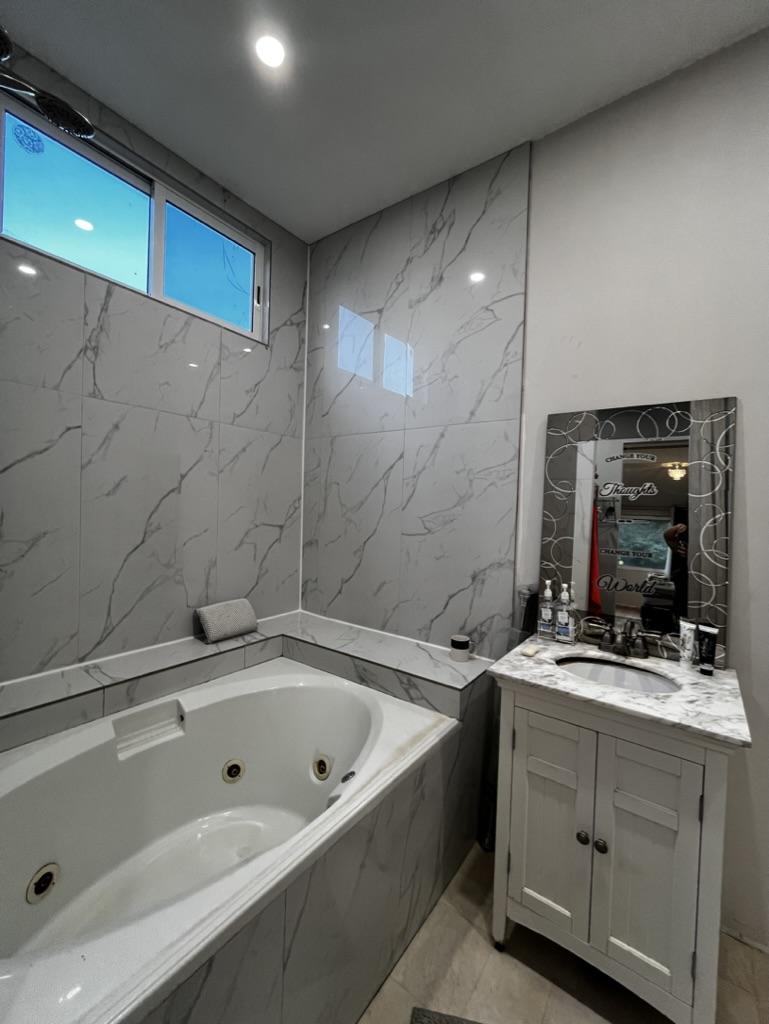 🏡 20 Acres Hidden Gem with house ready to move in and improve as you go – Prime Location!*